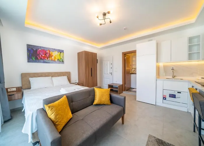 Midpoint Suites