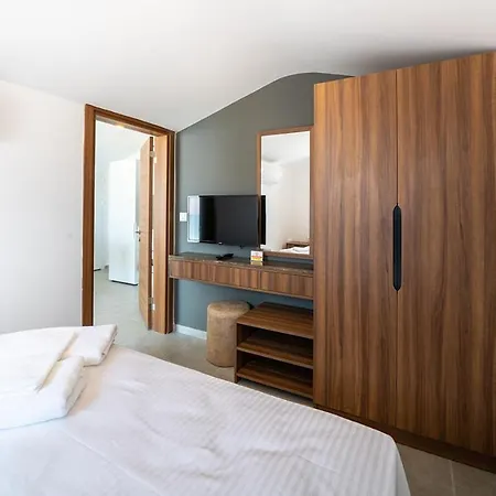 Midpoint Suites Fethiye Exterior photo