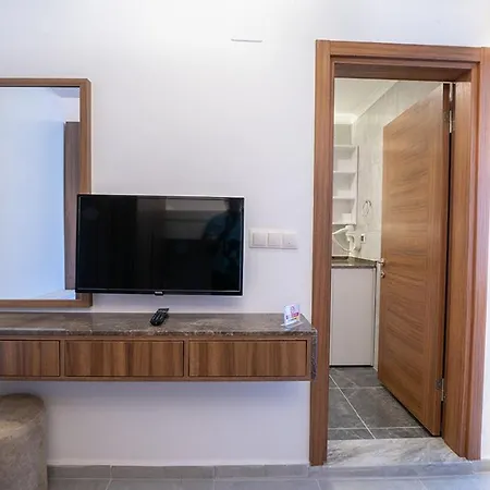 Midpoint Suites Fethiye Exterior photo
