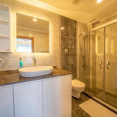 Midpoint Suites Fethiye Exterior photo