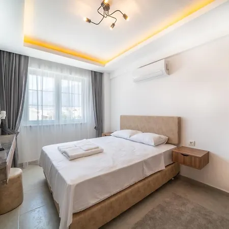 Midpoint Suites Fethiye Exterior photo